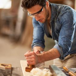 Photo of a carpenter.